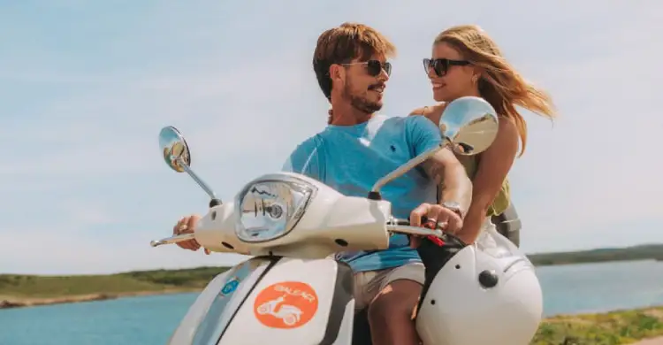 Seguro incluido alquiler de motos Menorca